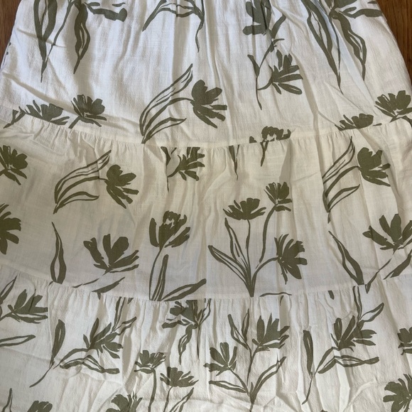 White Closet Elements Maxi Dress with Olive Floral Print - Picture 12 of 12